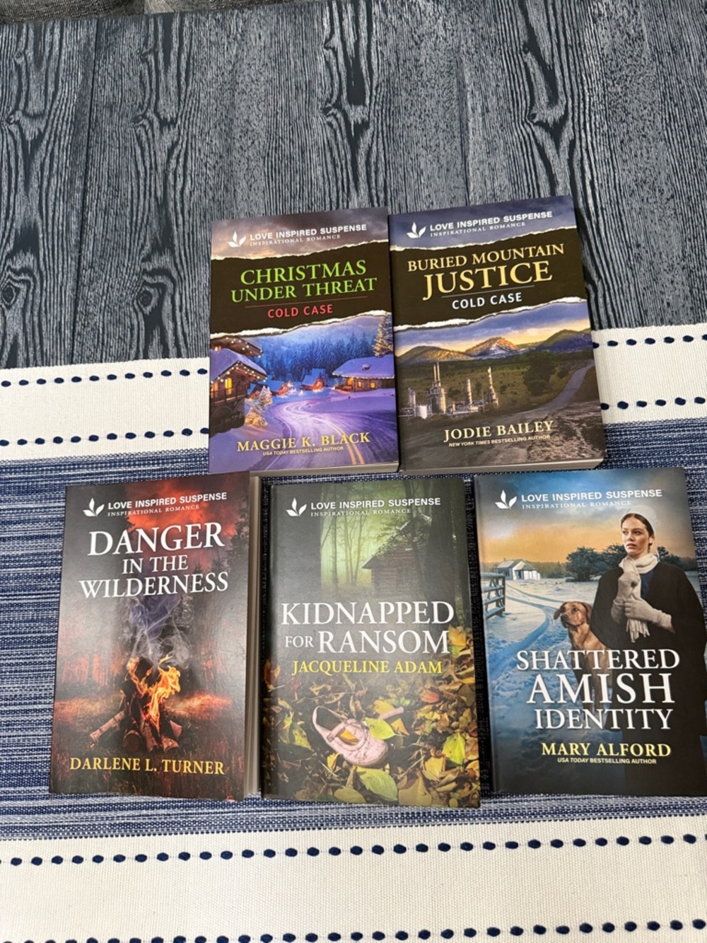 (13) -Love Inspired Suspense Paperback Bundle - Picture 3 of 11